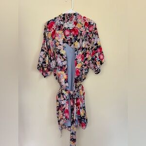August Silk Floral Patterned Robe with 2 Nighties
